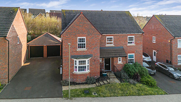 5 Bedroom Detached House For Sale In Furrow Corner, Didcot, OX11