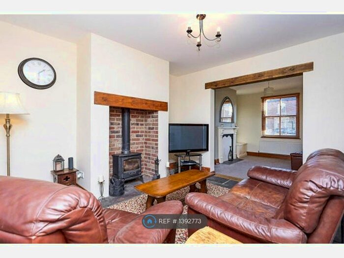 2 Bedroom Terraced House To Rent In Norwood, Beverley, HU17