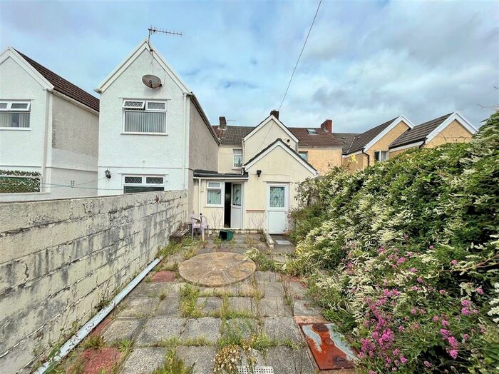 2 Bedroom Terraced House For Sale In Fleet Street, Swansea, SA1