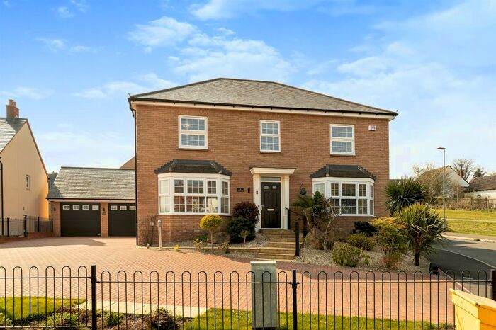 5 Bedroom Detached House For Sale In Toll Gate Street, Tingewick, Buckingham, MK18