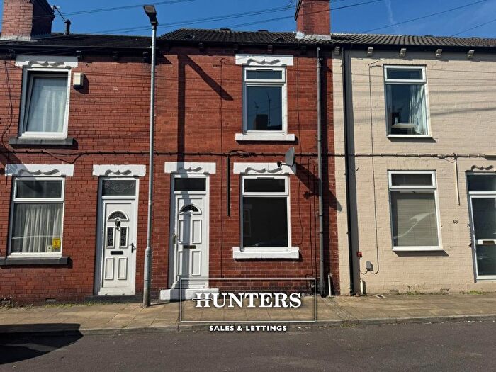2 Bedroom Terraced House To Rent In Grafton Street, Castleford, WF10