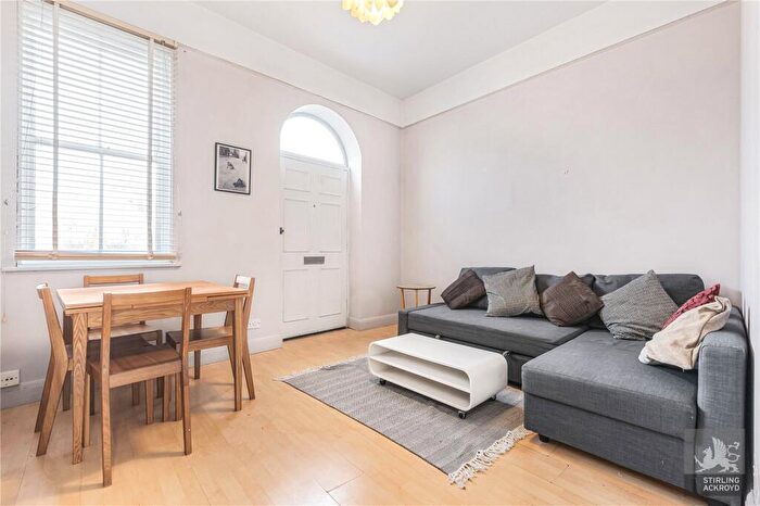 1 Bedroom Apartment To Rent In Dalston Lane, Hackney, London, E8