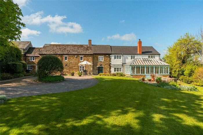 4 Bedroom Detached House For Sale In Brook Street, Moreton Pinkney, Daventry, NN11