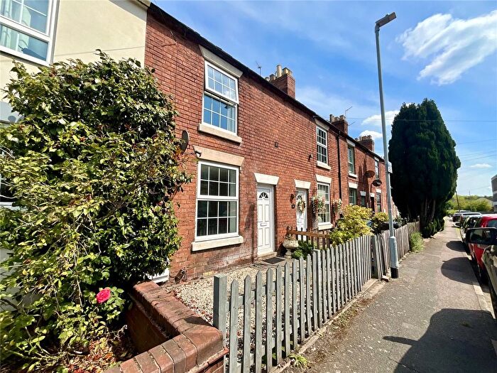2 Bedroom Terraced House To Rent In Albion Street, Tamworth, Staffordshire, B79