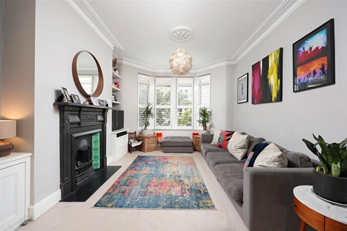 4 Bedroom Terraced House For Sale In Brynland Avenue, Bristol, BS7