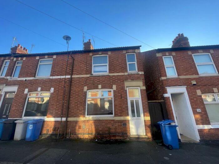 3 Bedroom Terraced House To Rent In Pollard Street, Kettering, Northamptonshire, NN16