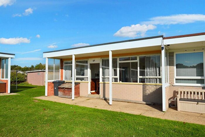 2 Bedroom Chalet For Sale In Links Road, Mundesley, NR11