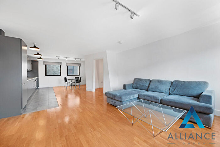 1 Bedroom Apartment To Rent In Reservoir Studios, Wapping, E1W