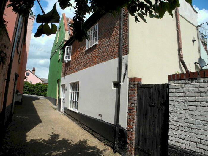 1 Bedroom End Of Terrace House To Rent In Bridge Street, Bungay, NR35