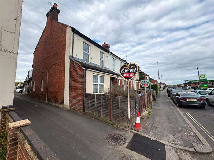 1 Bedroom Flat To Rent In Ash Road, Aldershot, Hampshire, GU12