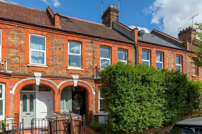 1 Bedroom Flat To Rent In Mersey Road, Walthamstow, E17