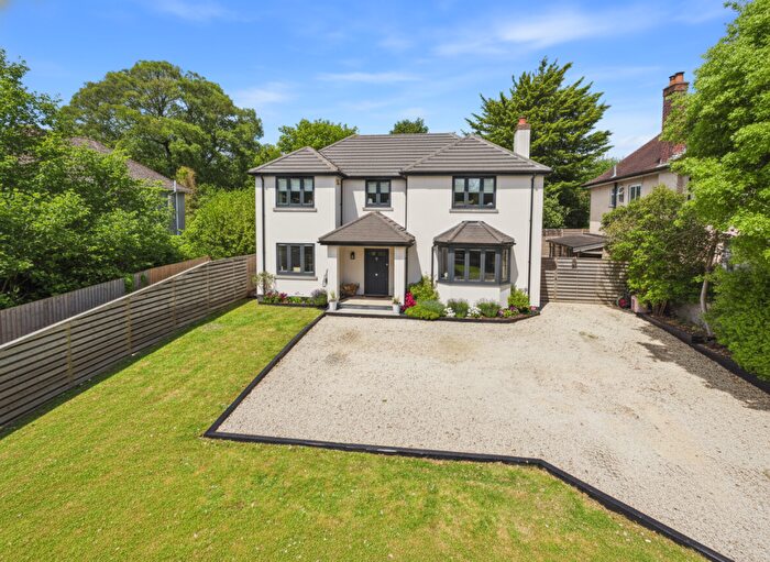 4 Bedroom Detached House For Sale In Bristol Road Lower, Weston-Super-Mare, BS23