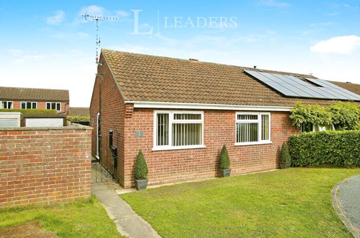 2 Bedroom Bungalow To Rent In Recreation Road, Toftwood, NR19
