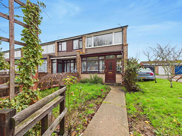 2 Bedroom End Of Terrace House For Sale In Shelldrake Close, Isle Of Grain, Rochester, ME3