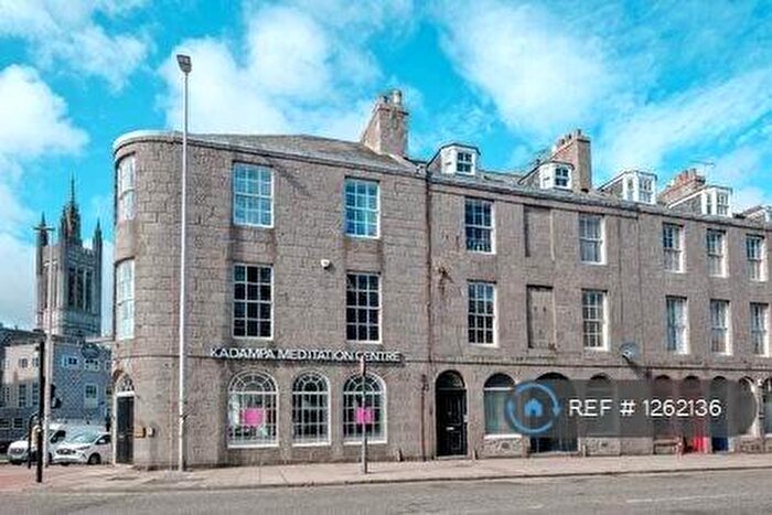 2 Bedroom Flat To Rent In King Street, Aberdeen, AB24