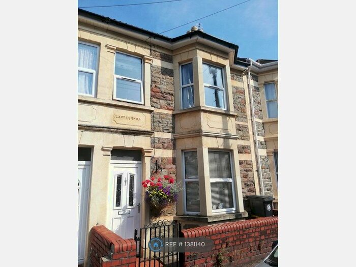2 Bedroom Terraced House To Rent In Hayward Road, Bristol, BS5