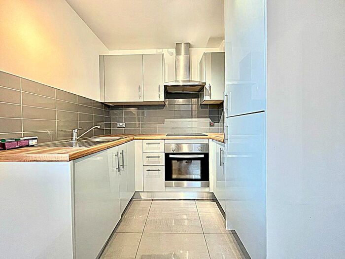 1 Bedroom Flat To Rent In Urban Village Building, Bedford, MK40