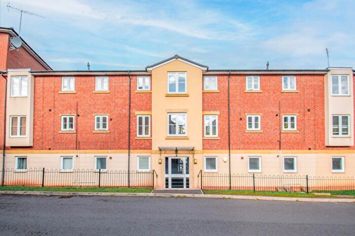 2 Bedroom Apartment For Sale In Dixon Close, Enfield, Redditch, B97