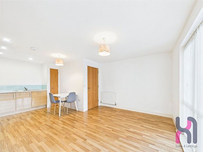 2 Bedroom Flat To Rent In Jackson Street, Garston, Liverpool, Liverpool, L19