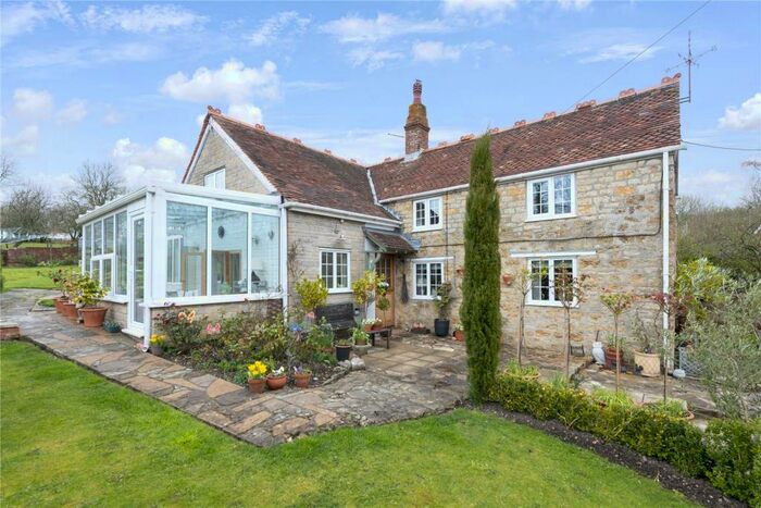 3 Bedroom Detached House For Sale In Green Lane, Kington Magna, Gillingham, SP8