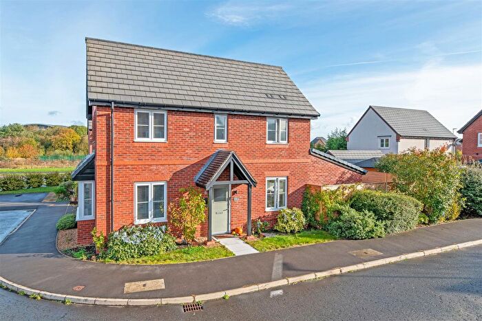 3 Bedroom Detached House For Sale In Calf Hey, Great Sankey, Warrington, WA5