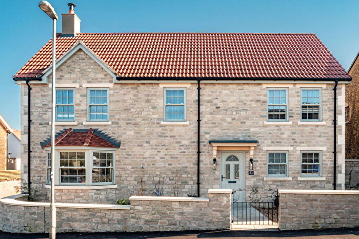 4 Bedroom Detached House For Sale In Locks Hill, Frome, BA11