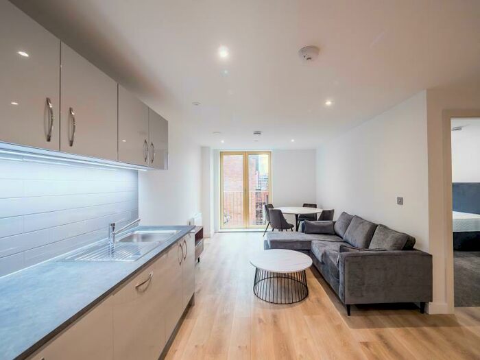 1 Bedroom Apartment To Rent In Flat :: The Quarters, M1
