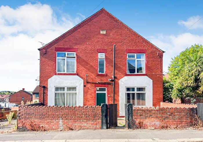 6 Bedroom Detached House For Sale In West Road, Mexborough, South Yorkshire, S64