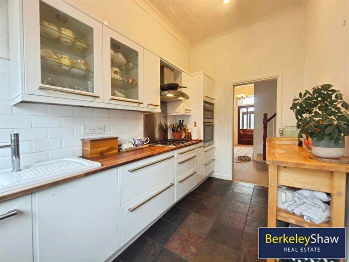 4 Bedroom Semi-Detached House For Sale In Andrews Lane, Formby, Liverpool, L37