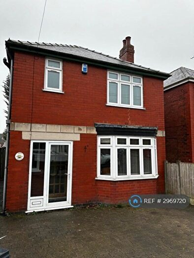 3 Bedroom Detached House To Rent In Brendan Avenue, DE55