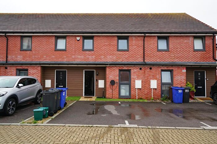 3 Bedroom Terraced House To Rent In Malthouse Drive, Grays, RM17