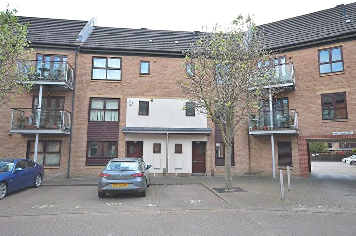 4 Bedroom Property For Sale In Standside, Northampton, NN5