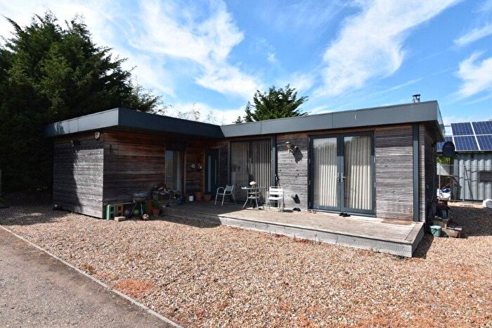 2 Bedroom Bungalow For Sale In Deex's Yard, Stones Green Road, Great Oakley, Harwich, CO12