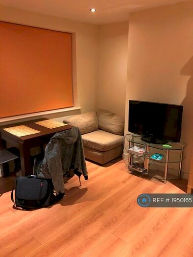 1 Bedroom Flat To Rent In Filton Avenue, Bristol, BS34