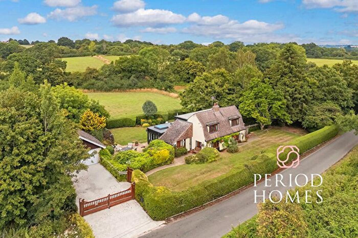 3 Bedroom Detached House For Sale In Lower Stock Road, West Hanningfield, CM2