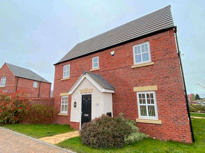 3 Bedroom House To Rent In Carnation Road, Loughborough, LE11