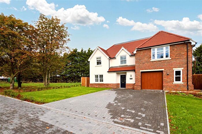 5 Bedroom Detached House To Rent In Farm Drive, Canes Lane, Hastingwood, Essex, CM17
