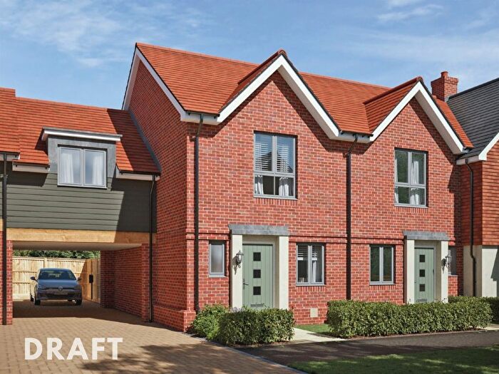 2 Bedroom Terraced House For Sale In Brockhills Lane, New Milton, BH25