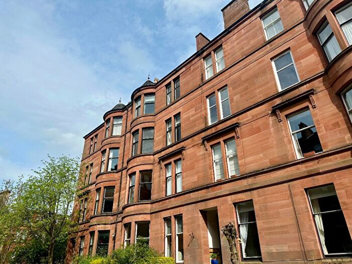2 Bedroom Flat To Rent In , Lothian Gardens, P18