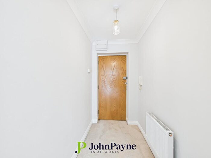 2 Bedroom Apartment To Rent In Palmerston Road, Earlsdon, Coventry, CV5