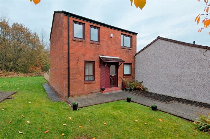 3 Bedroom Detached House For Sale In Mclean Gardens, Stonehouse, ML9