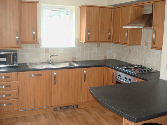 4 Bedroom House To Rent In Manston Road, Exeter, EX1