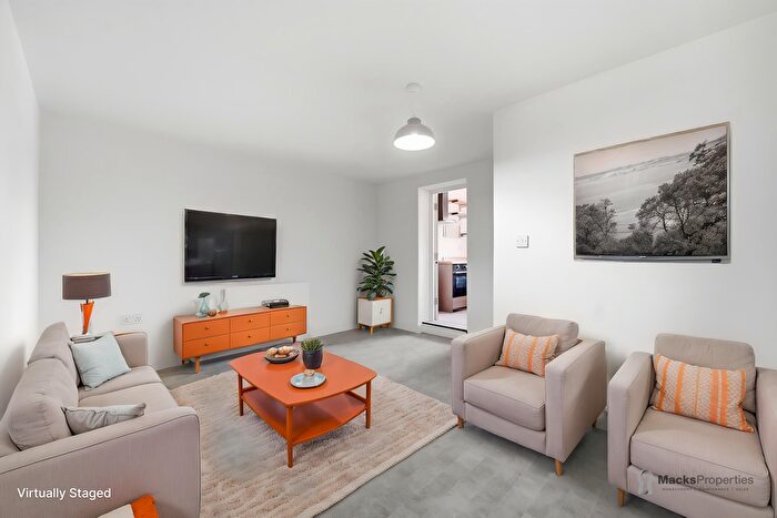 2 Bedroom Flat To Rent In Woodcote Road, Wallington, SM6