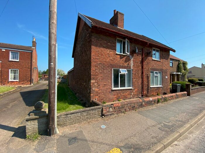 2 Bedroom Semi-Detached House To Rent In Crimmond Cottages, Middle Rasen, LN8
