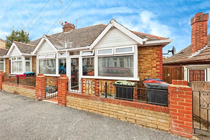 3 Bedroom Bungalow For Sale In Anns Road, Ramsgate, Kent, CT11