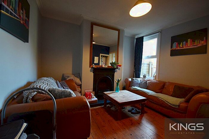 5 Bedroom Semi-Detached House To Rent In Manor Road, Guildford, GU2