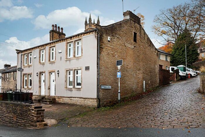 3 Bedroom Cottage For Sale In Church Street, Longwood, Huddersfield, HD3