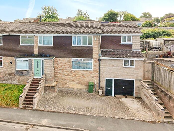 4 Bedroom Semi Detached House For Sale In Windrush, Highworth, Swindon, SN6