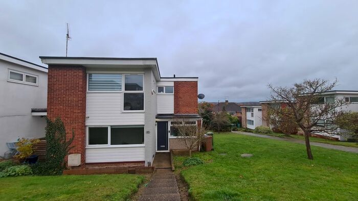 3 Bedroom Detached House To Rent In The North Glade, Bexley, Kent, DA5