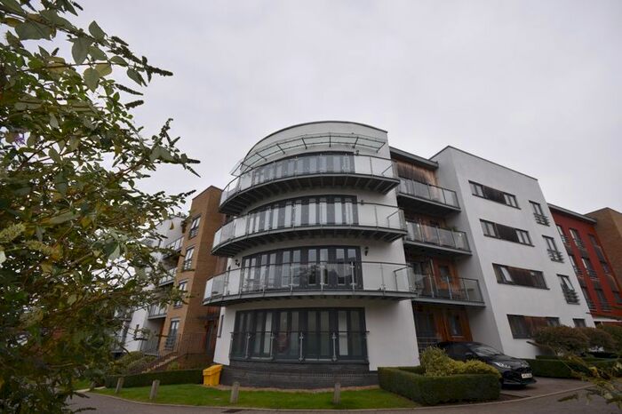 1 Bedroom Flat For Sale In Bertram Way, Norwich, NR1